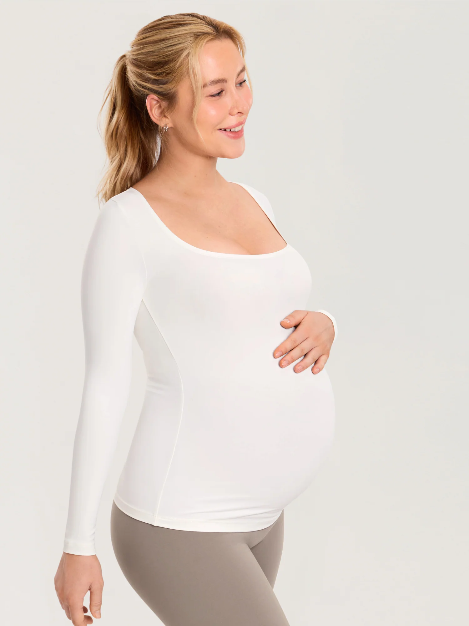AirSoft Square Neck Maternity Top - Long Sleeves - Image 13