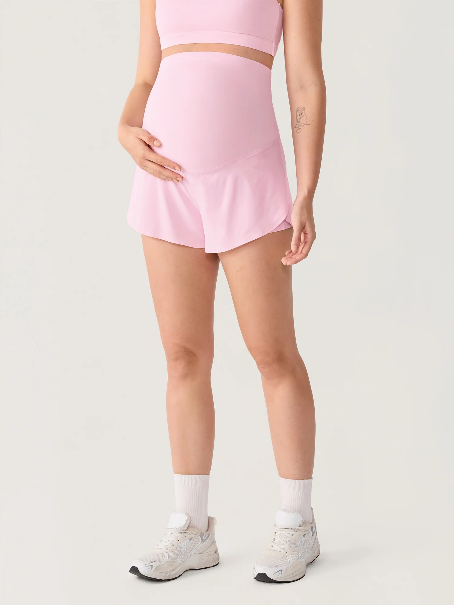 Bloomove™ Maternity Dolphin Shorts - with Inner Pockets - Image 25