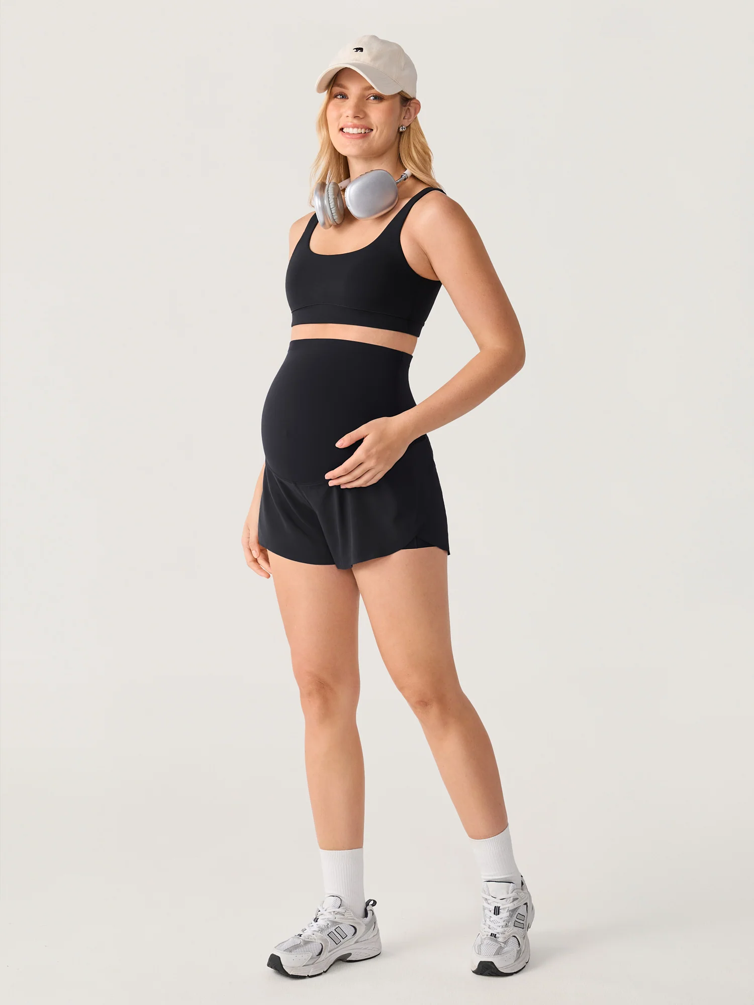 Bloomove™ Maternity Dolphin Shorts - with Inner Pockets - Image 9