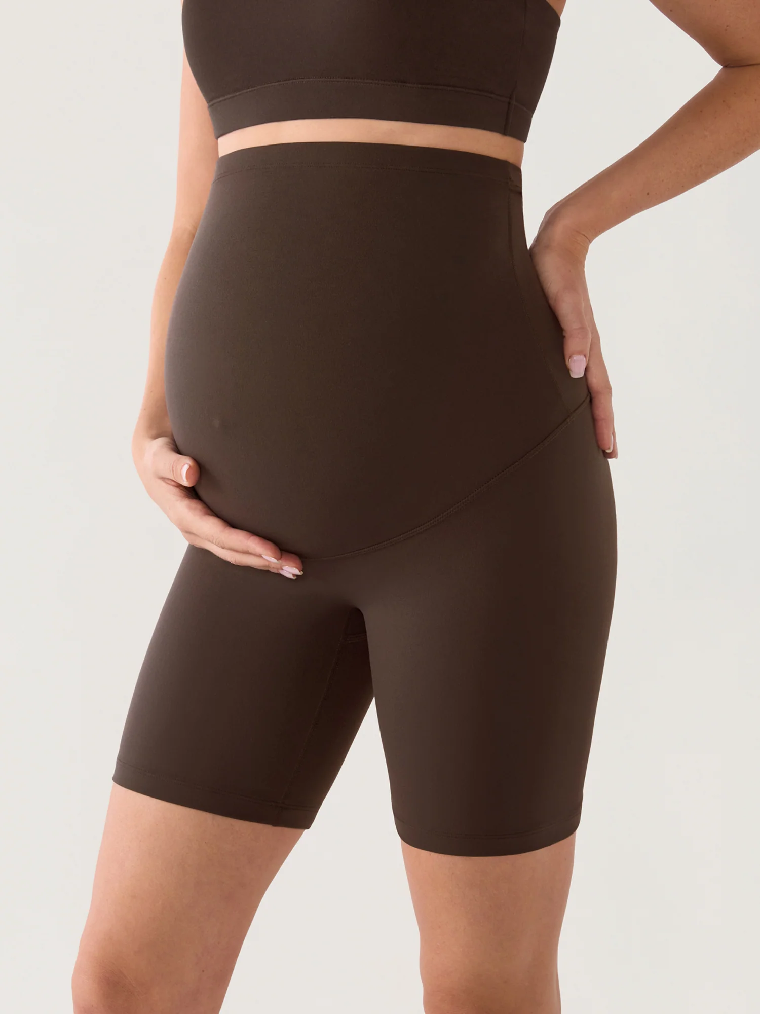 Natrelax® No Front Seam Maternity Shorts 6" - Image 6