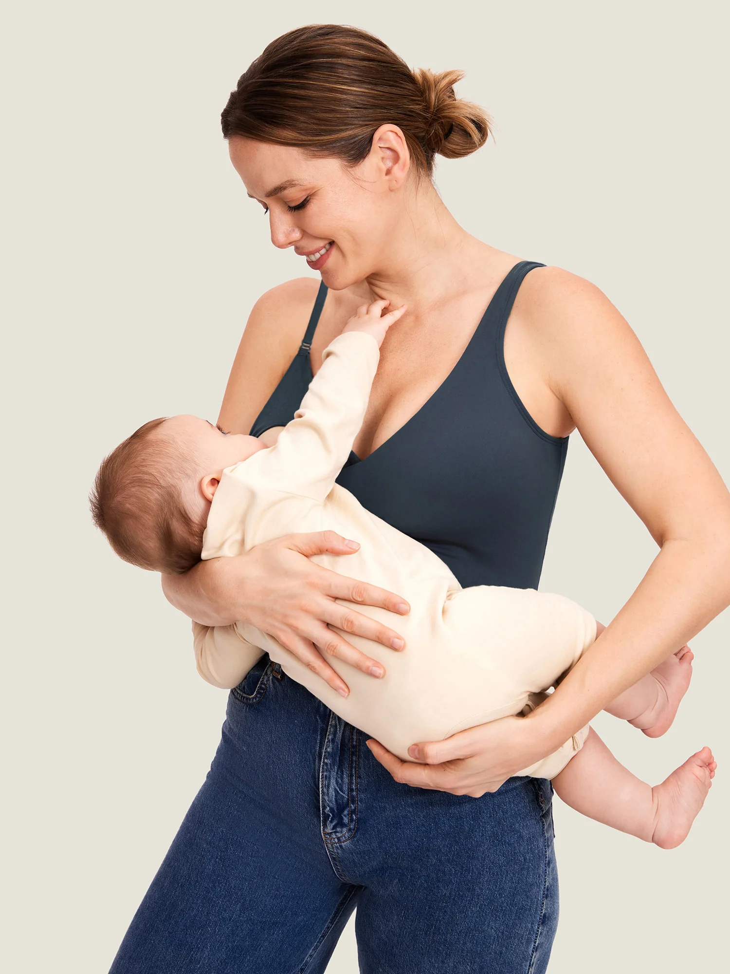 Natrelax® Nursing Crop Tank Top - Image 16