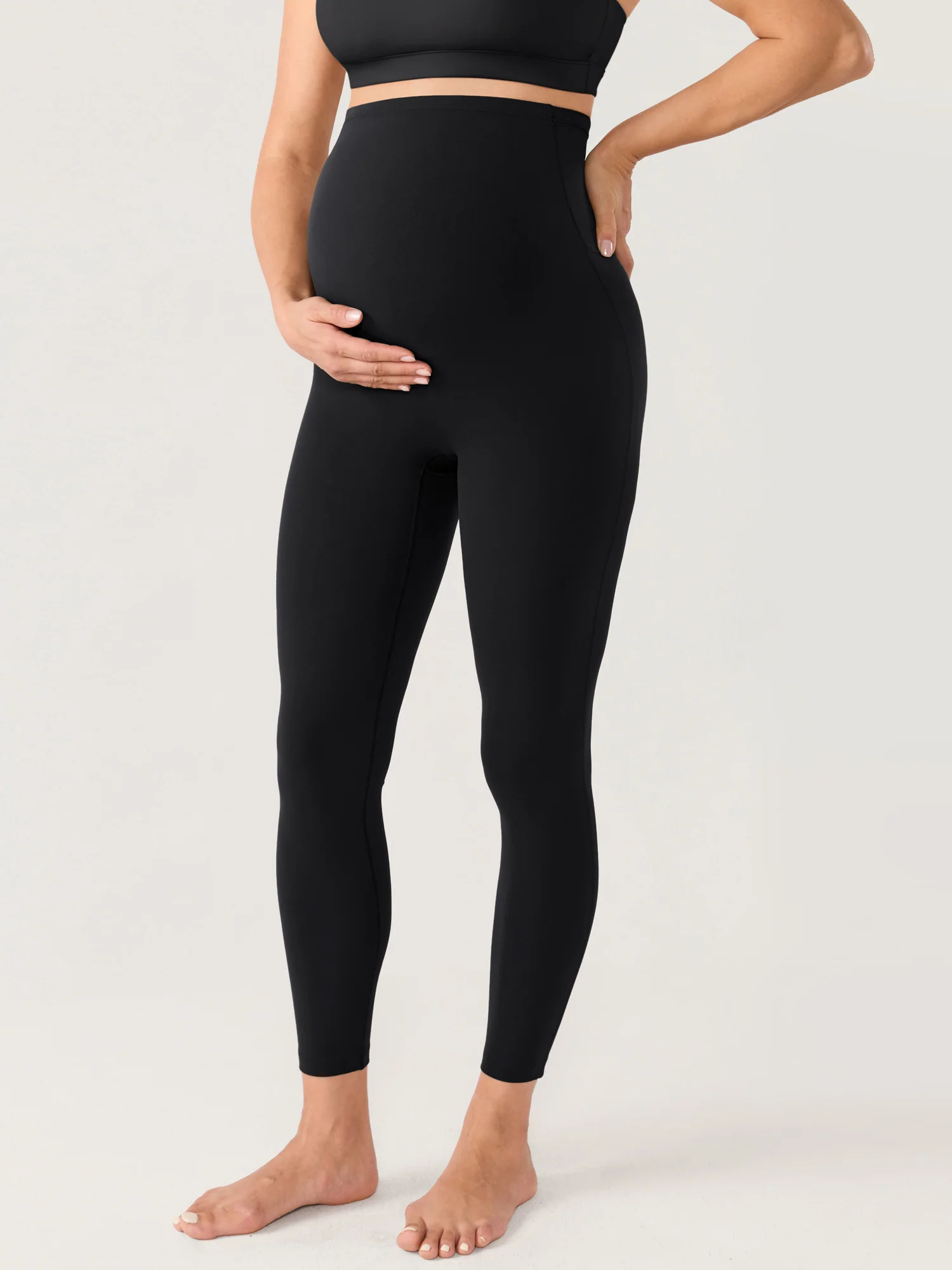 Natrelax® Seamless-Front Maternity Leggings 25" - Image 5